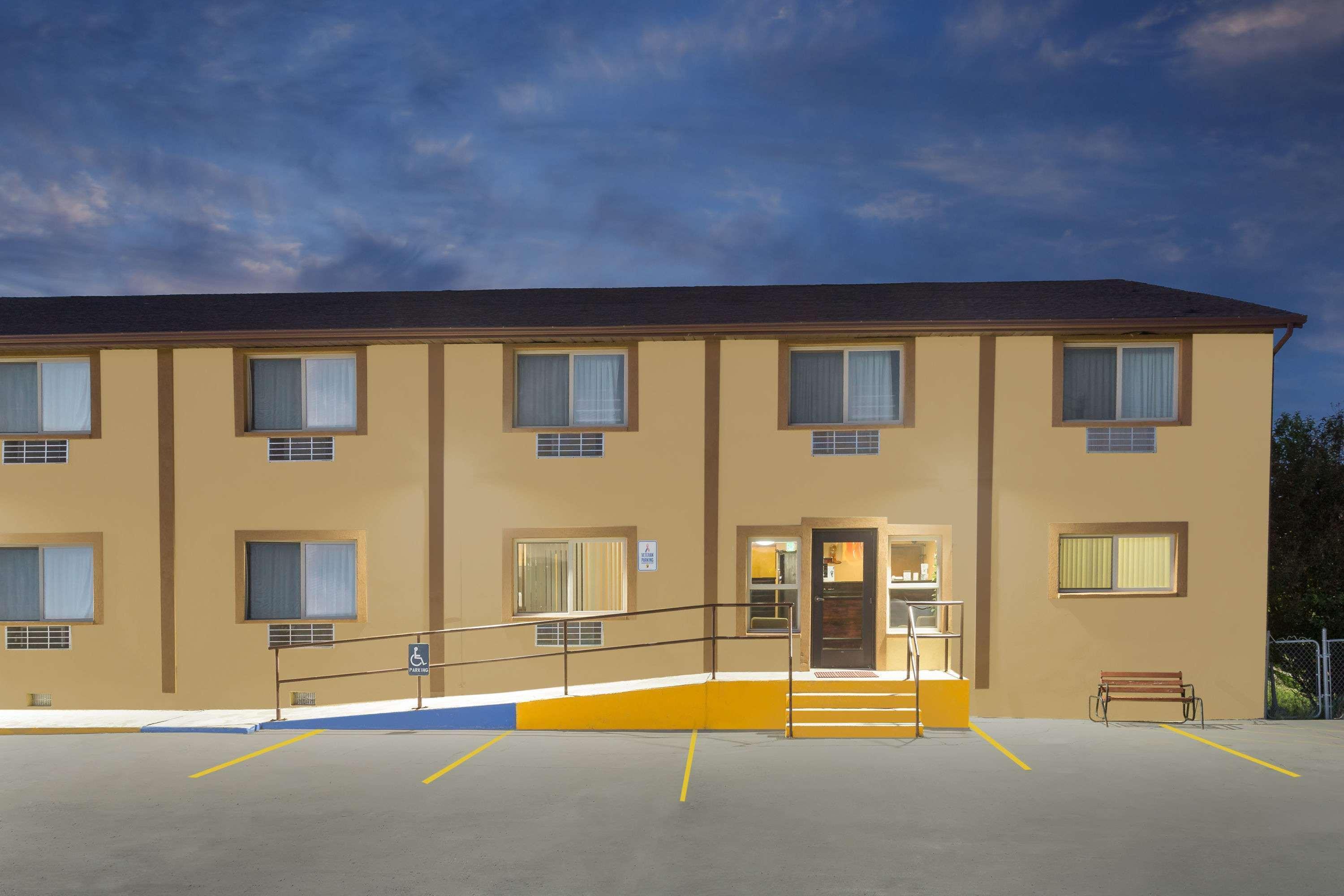 Super 8 By Wyndham Diamondville Kemmerer Dış mekan fotoğraf