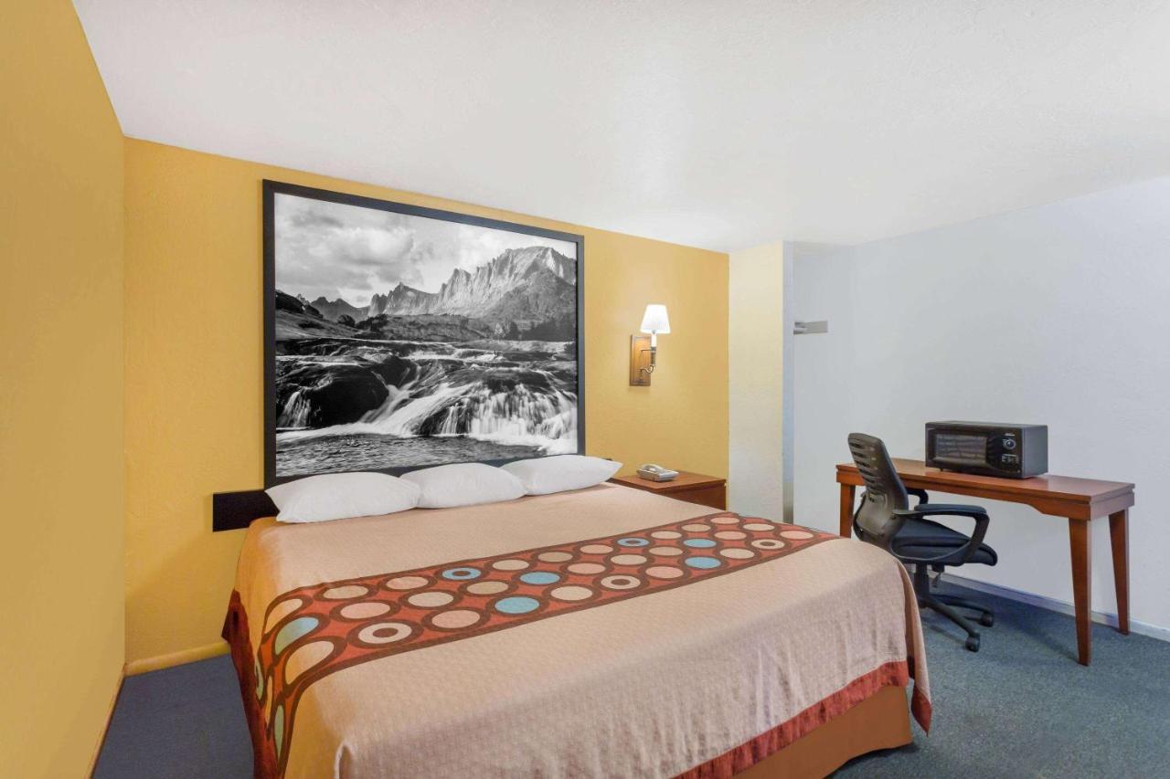 Super 8 By Wyndham Diamondville Kemmerer Dış mekan fotoğraf
